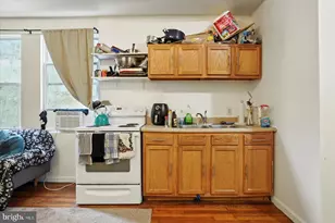 1027 N Caroline St, Baltimore, MD 21205 - Photo 8