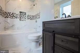 3415 Menlo Dr, Baltimore, MD 21215 - Photo 8