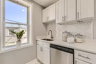 1402 Carroll St, Baltimore, MD 21230 - Photo 8