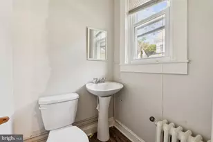 506 E 39th St, Baltimore, MD 21218 - Photo 28