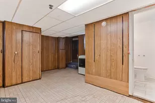 3617 Elmley Ave, Baltimore, MD 21213 - Photo 12