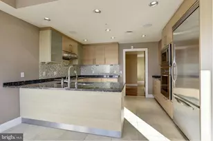801 Key Hwy, Baltimore, MD 21230 - Photo 20