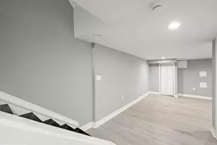 405 S Newkirk St, Baltimore, MD 21224 - Photo 36