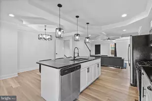 1528 Appleton St, Baltimore, MD 21217 - Photo 8