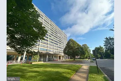 4000 N Charles Street #1501, Baltimore, MD 21218 - Photo 2