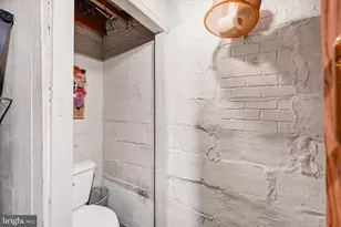 48 N Ellamont Street N, Baltimore, MD 21229 - Photo 22