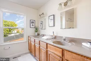 5237 Crowson Ave, Baltimore, MD 21212 - Photo 8