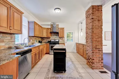 4601 Hampnett Avenue, Baltimore, MD 21214 - Photo 12