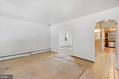 3707 Howard Park Avenue, Baltimore, MD 21207 - Photo 4