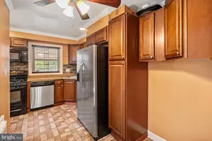 3707 Howard Park Ave, Baltimore, MD 21207 - Photo 14