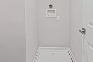 1020 N Eden St, Baltimore, MD 21205 - Photo 32