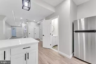 1645 Gorsuch Ave, Baltimore, MD 21218 - Photo 10