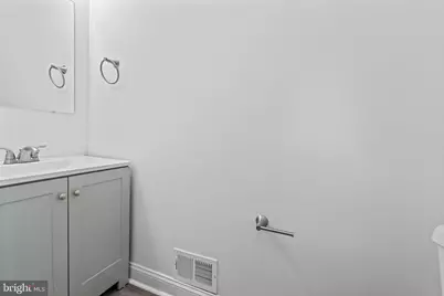 2415 E Madison Street, Baltimore, MD 21205 - Photo 8