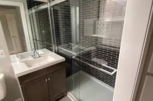 325 E 21st St, Baltimore, MD 21218 - Photo 6