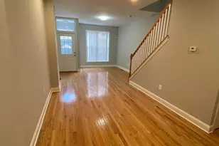 325 E 21st St, Baltimore, MD 21218 - Photo 8