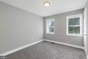 3725 Overview Rd, Baltimore, MD 21215 - Photo 10