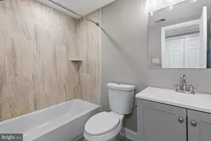 3725 Overview Rd, Baltimore, MD 21215 - Photo 16