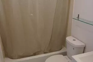 816 W Lombard St, Baltimore, MD 21201 - Photo 16