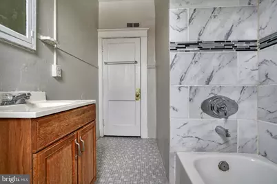 2111 Park Avenue, Baltimore, MD 21217 - Photo 42