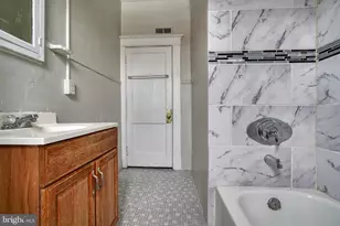 2111 Park Ave, Baltimore, MD 21217 - Photo 42