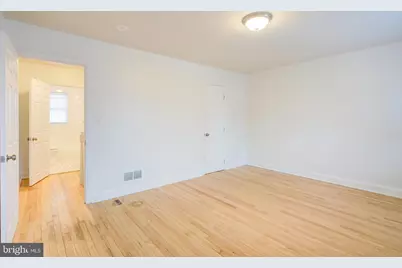 3770 Ravenwood Avenue, Baltimore, MD 21213 - Photo 14