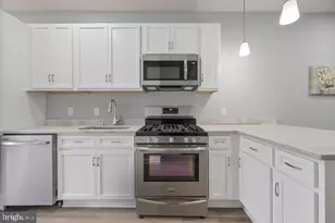 1815 N Warwick Ave, Baltimore, MD 21216 - Photo 10