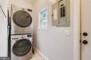 2535 N Howard St, Baltimore, MD 21218 - Photo 8