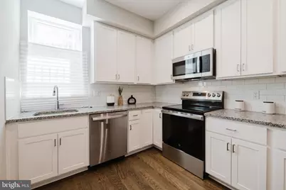 707 E Preston Street, Baltimore, MD 21202 - Photo 8