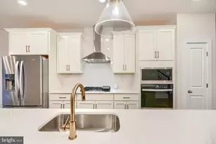 2603 Light St, Baltimore, MD 21230 - Photo 10