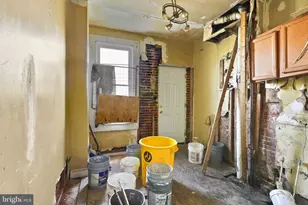 2121 Division St, Baltimore, MD 21217 - Photo 6