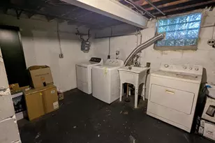 4029 Cedardale Rd, Baltimore, MD 21215 - Photo 14