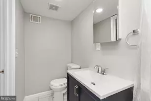 539 S Longwood St, Baltimore, MD 21223 - Photo 18