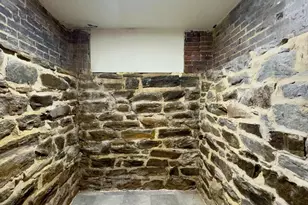 2102 Maryland Ave, Baltimore, MD 21218 - Photo 4