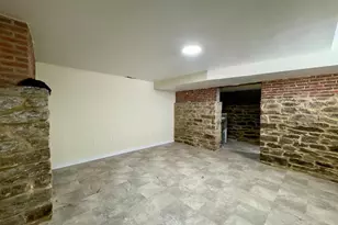 2102 Maryland Ave, Baltimore, MD 21218 - Photo 14