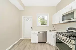 1813 N Bentalou St, Baltimore, MD 21216 - Photo 14