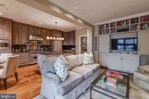 2325 Boston St, Baltimore, MD 21224 - Photo 10