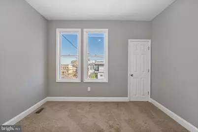 327 Lyndhurst Street, Baltimore, MD 21229 - Photo 30