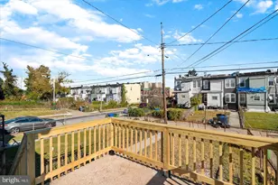 327 Lyndhurst St, Baltimore, MD 21229 - Photo 42