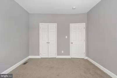 327 Lyndhurst Street, Baltimore, MD 21229 - Photo 28