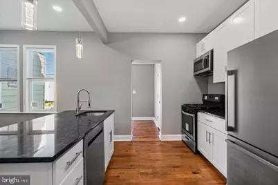 327 Lyndhurst Street, Baltimore, MD 21229 - Photo 6