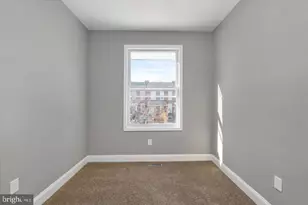327 Lyndhurst St, Baltimore, MD 21229 - Photo 24