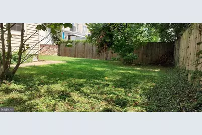 2019 Barclay Street, Baltimore, MD 21218 - Photo 26