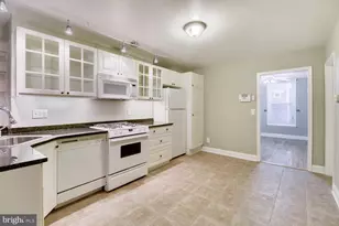 1020 W Lombard St, Baltimore, MD 21223 - Photo 6