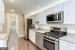 426 S Eden St, Baltimore, MD 21231 - Photo 1