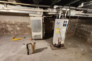 505 E 26th St, Baltimore, MD 21218 - Photo 18