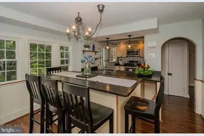 5815 Lochlea Road, Baltimore, MD 21209 - Photo 10