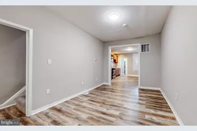 2710 The Alameda, Baltimore, MD 21218 - Photo 6