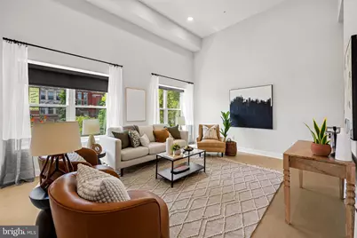 600 Howard Street N #201, Baltimore, MD 21201 - Photo 2