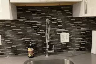 2437 Fleet St, Baltimore, MD 21224 - Photo 8