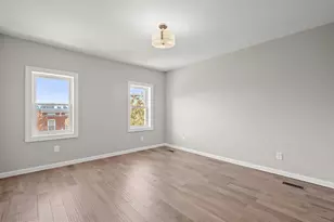 1015 S Kenwood Ave, Baltimore, MD 21224 - Photo 20